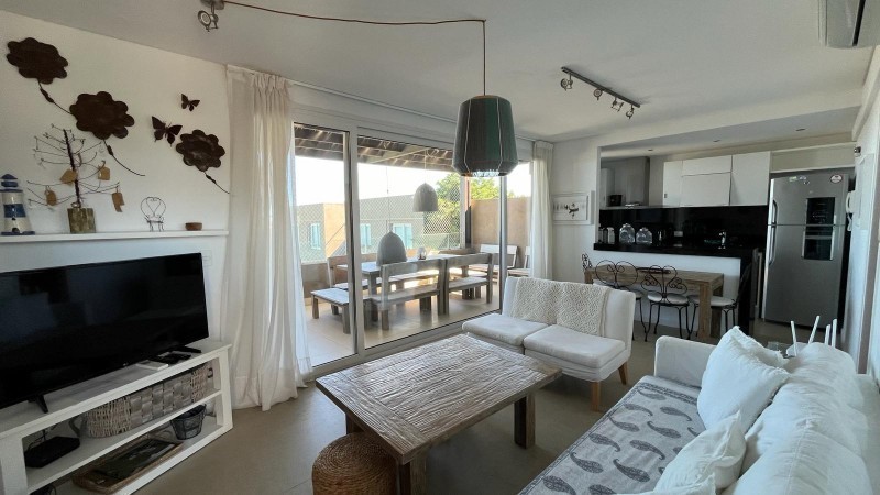Hermoso departamento en alquiler en Manantiales